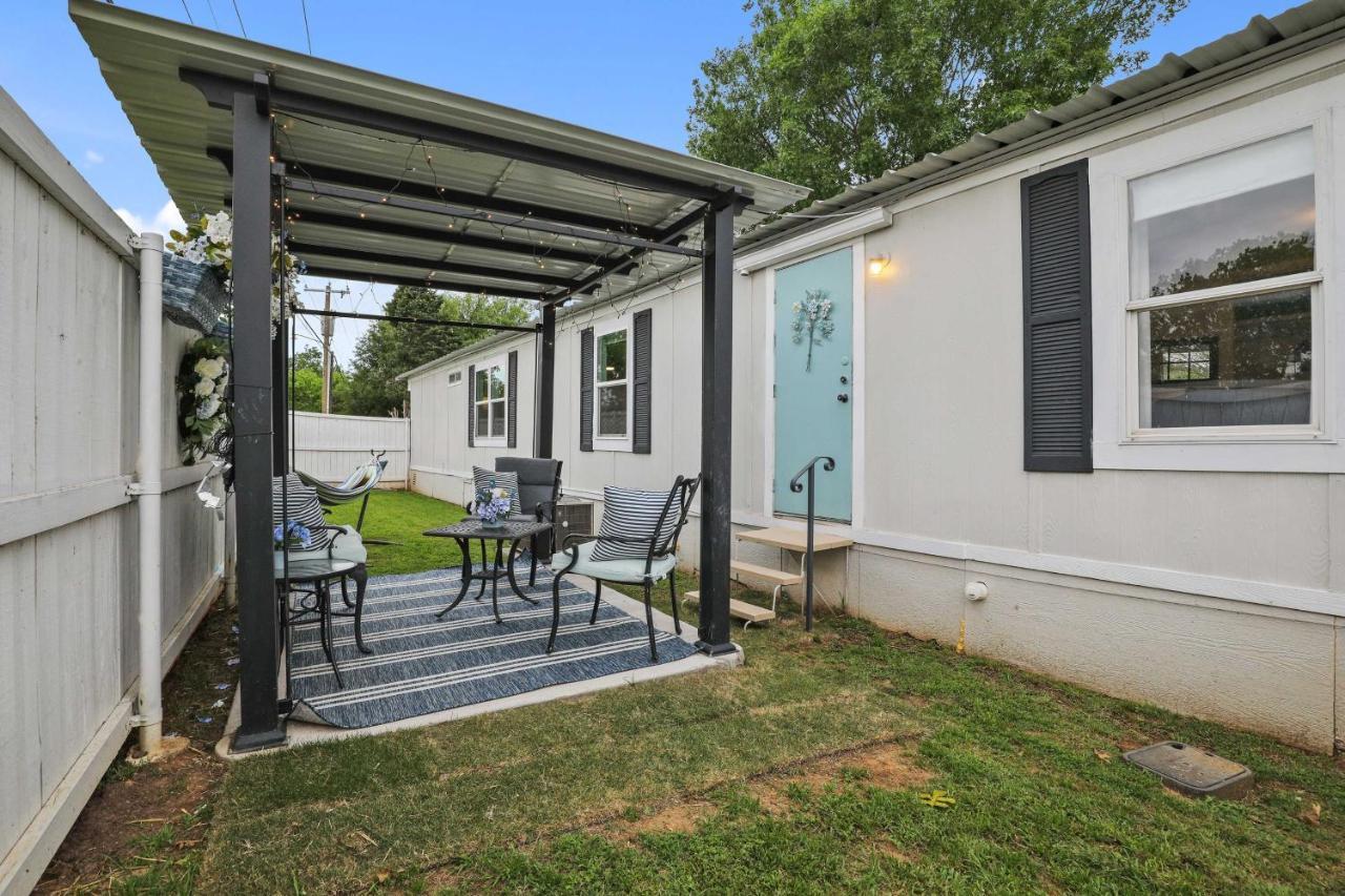 Inviting Home Near Lewisville Lake - Pets OK! Lake Dallas Eksteriør bilde
